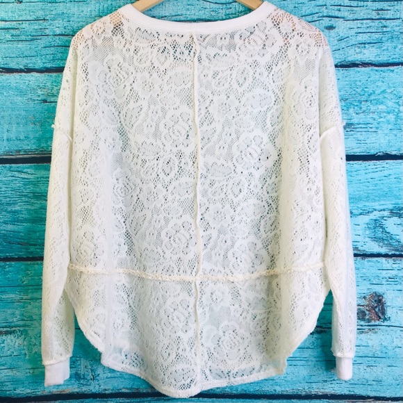 Free People Off White Lace Pullover Blouse - Picture 2 of 6